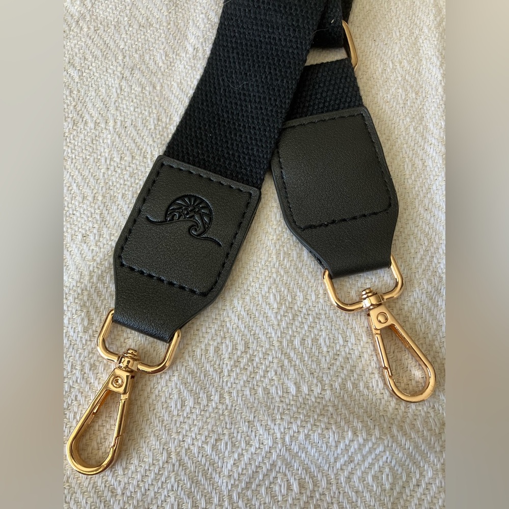 Cloth diaper pod strap black